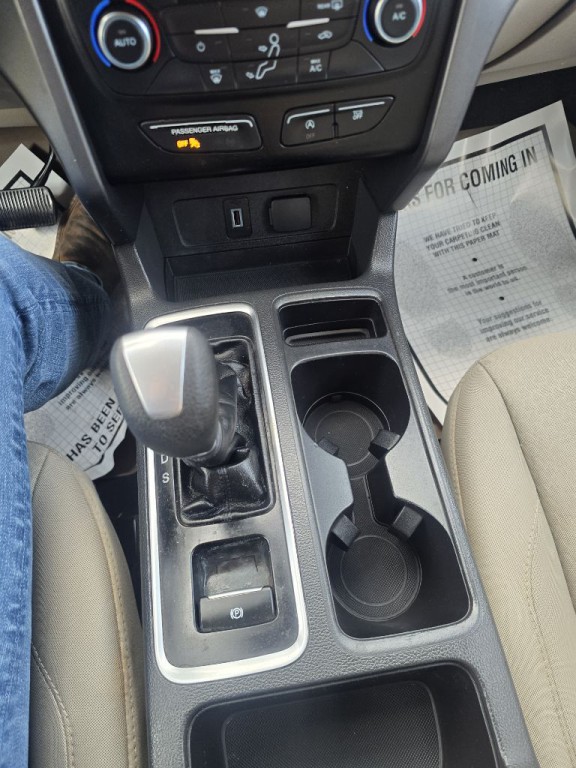 2017 Ford Escape Image 10