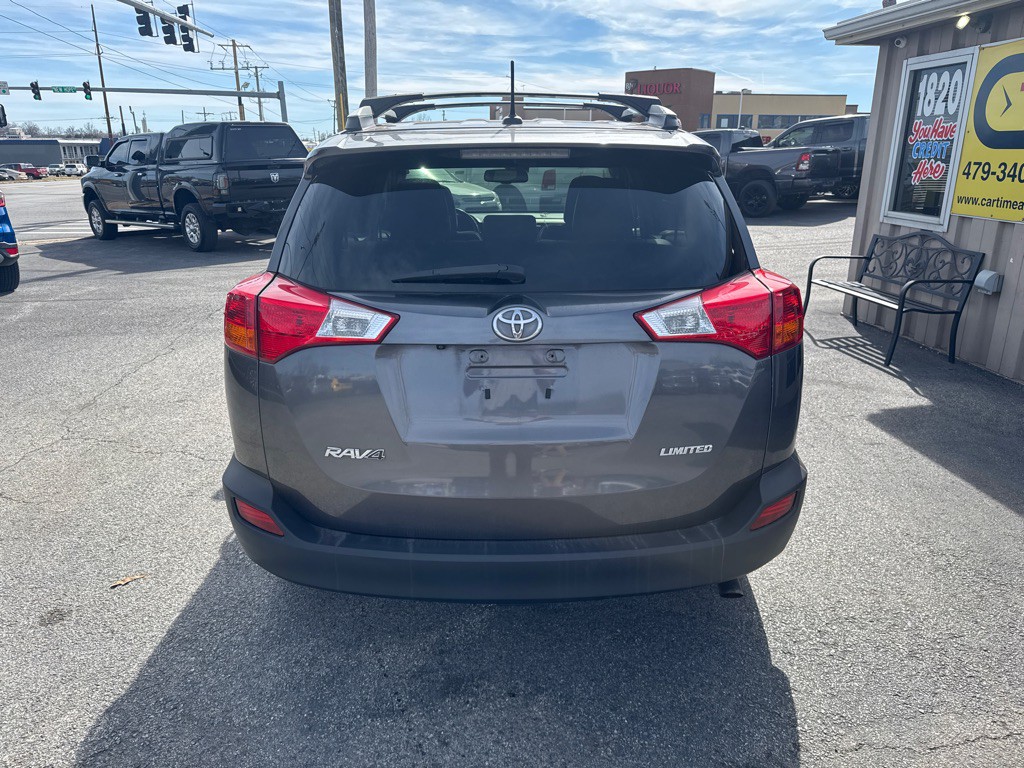 2015 Toyota Rav4 Image 5