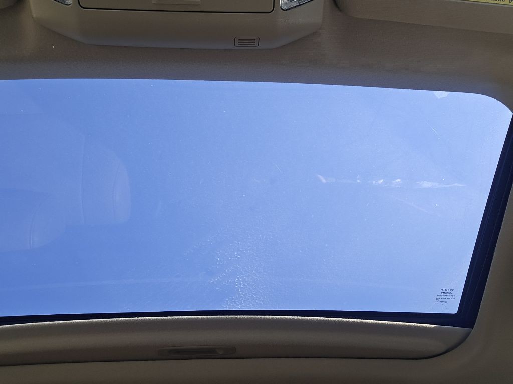 2012 Toyota Sequoia Image 15