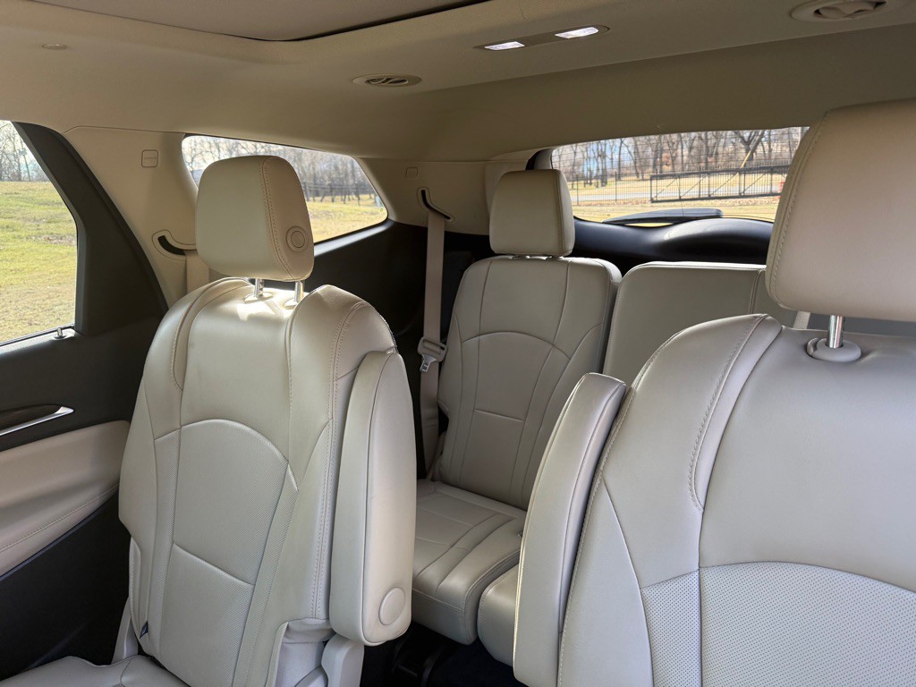 2018 Buick Enclave Image 12