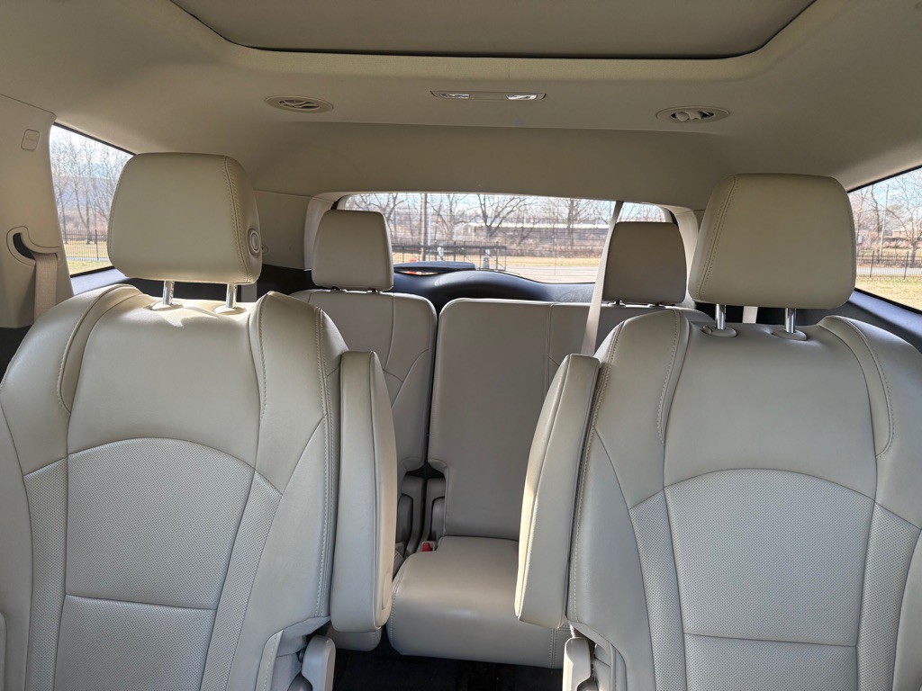 2018 Buick Enclave Image 22