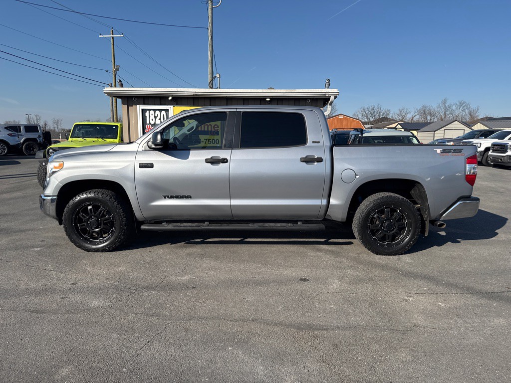 2017 Toyota Tundra Image 5