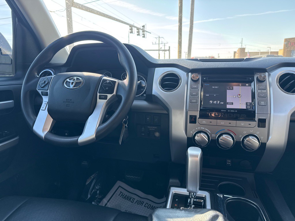 2017 Toyota Tundra Image 10