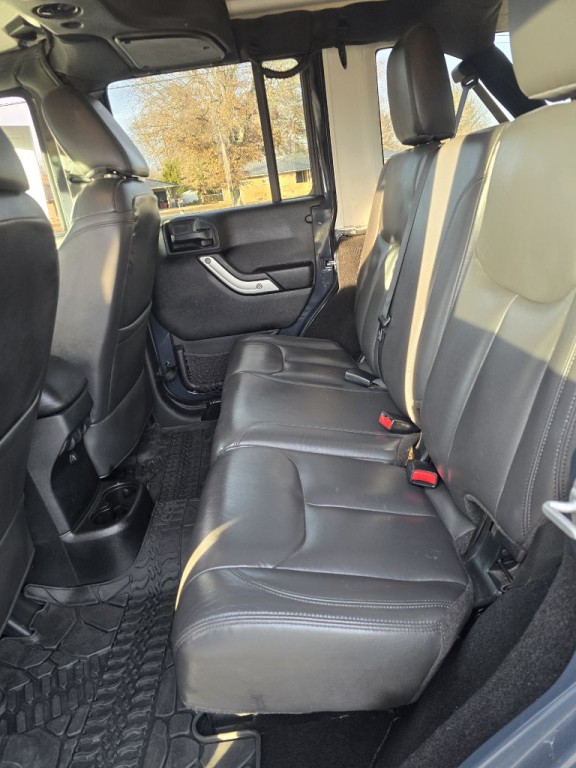 2016 Jeep Wrangler Unlimited Image 12