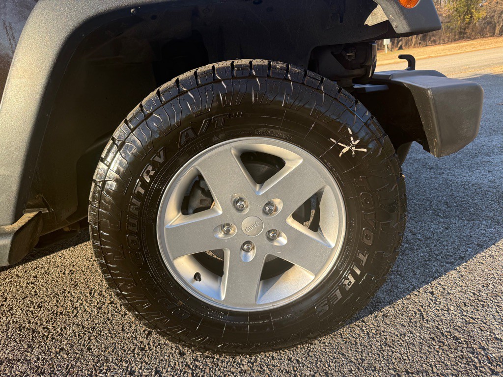 2013 Jeep Wrangler Unlimited Image 10