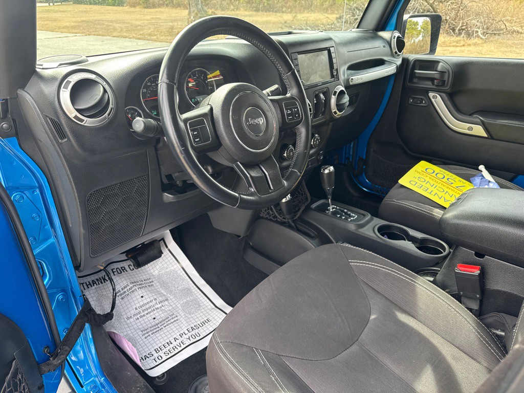 2015 Jeep Wrangler Unlimited Image 9