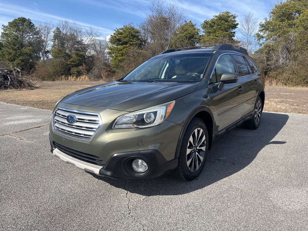 2015 Subaru Outback Image 1