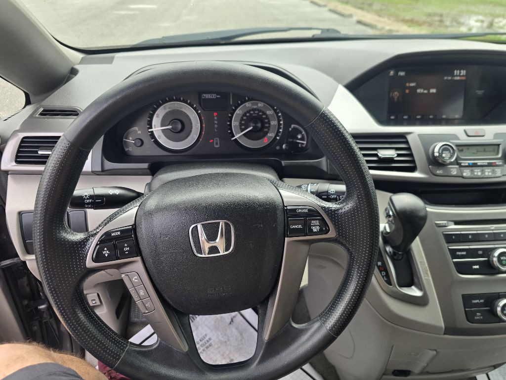 2016 Honda Odyssey Image 17