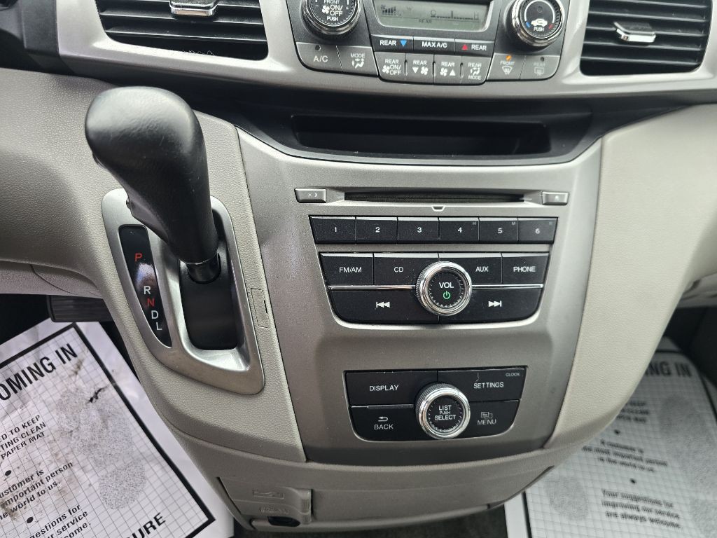2016 Honda Odyssey Image 20