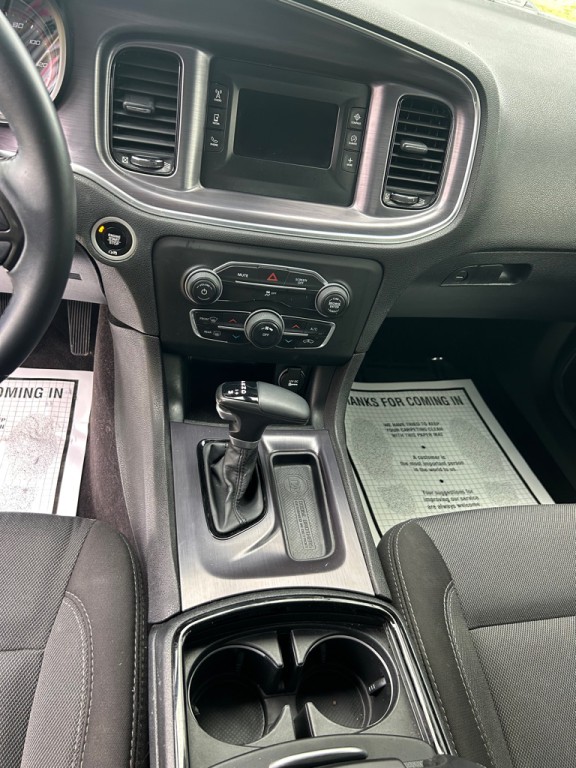 2017 Dodge Charger Image 12