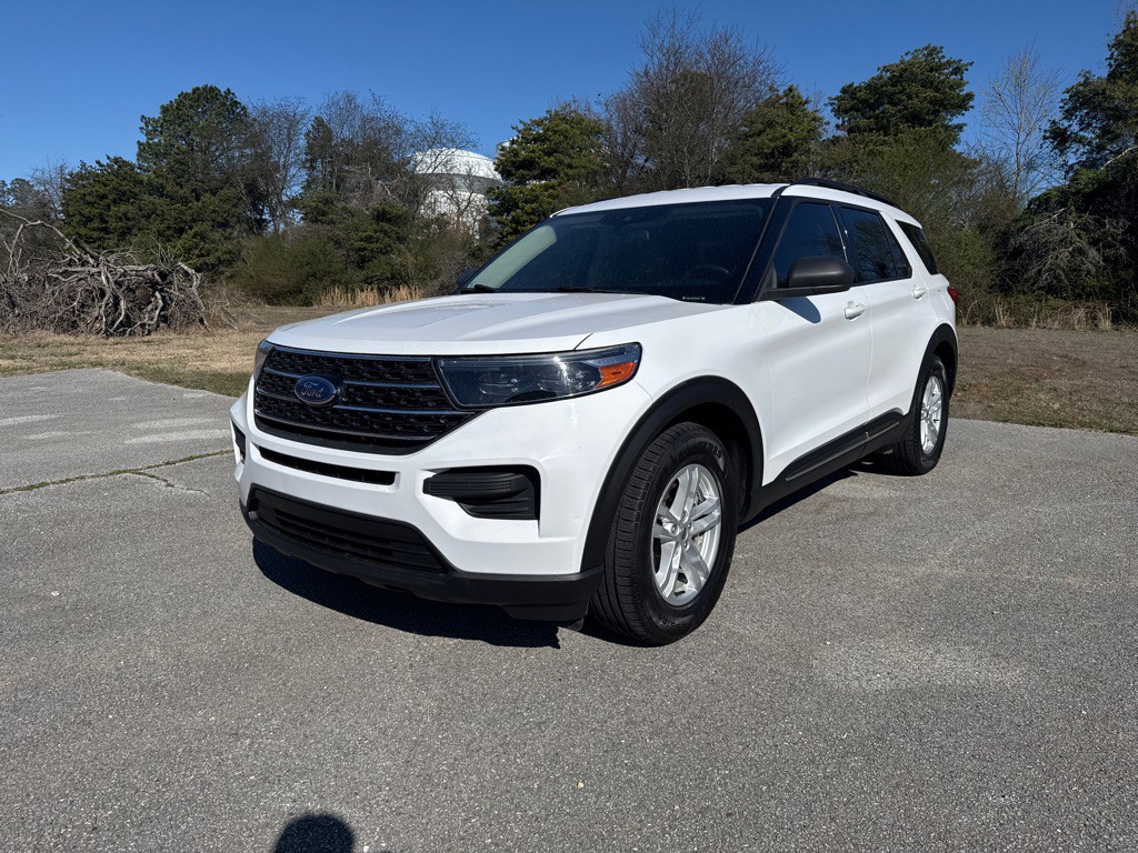 2020 Ford Explorer Image 1