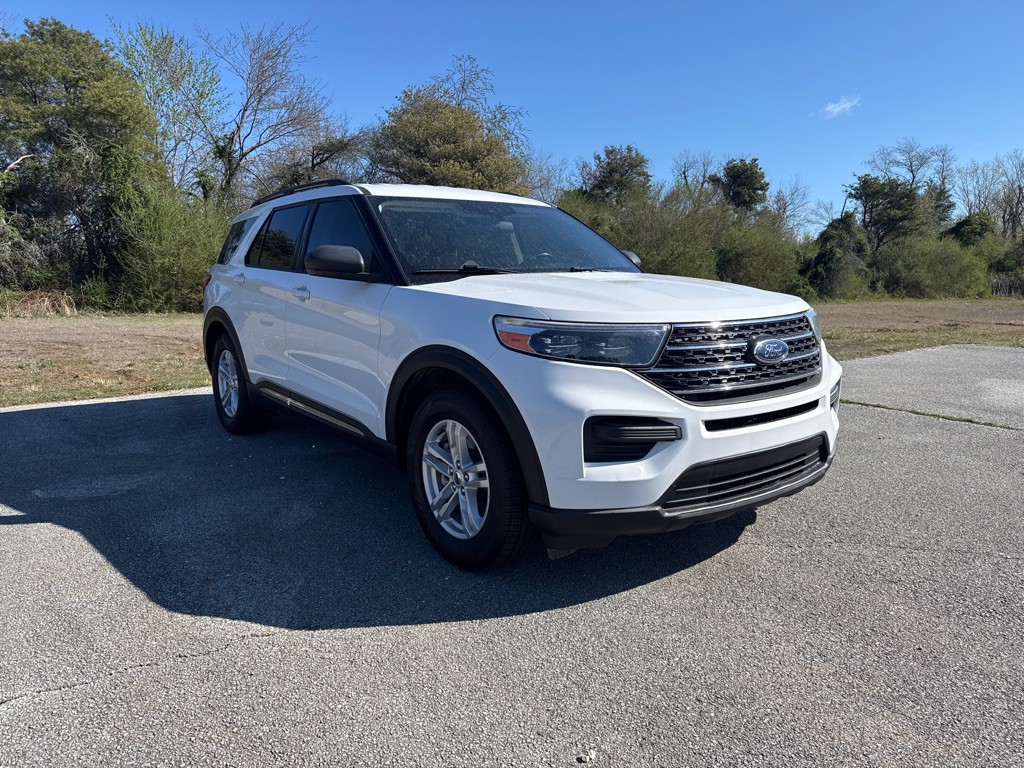 2020 Ford Explorer Image 3