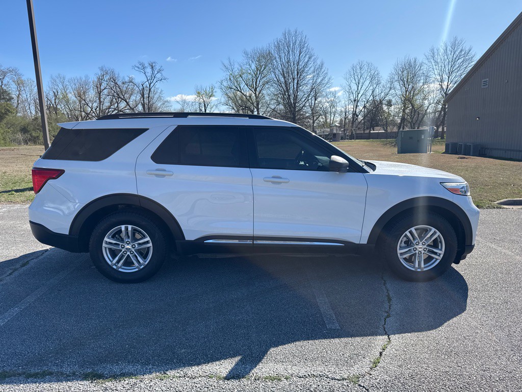 2020 Ford Explorer Image 14