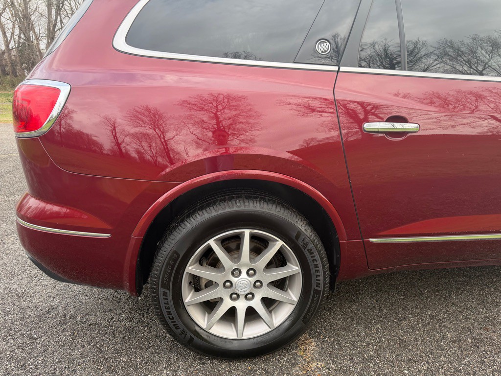 2015 Buick Enclave Image 7
