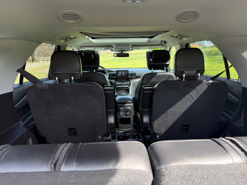 2021 Ford Explorer Image 10