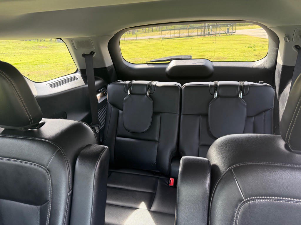 2021 Ford Explorer Image 11