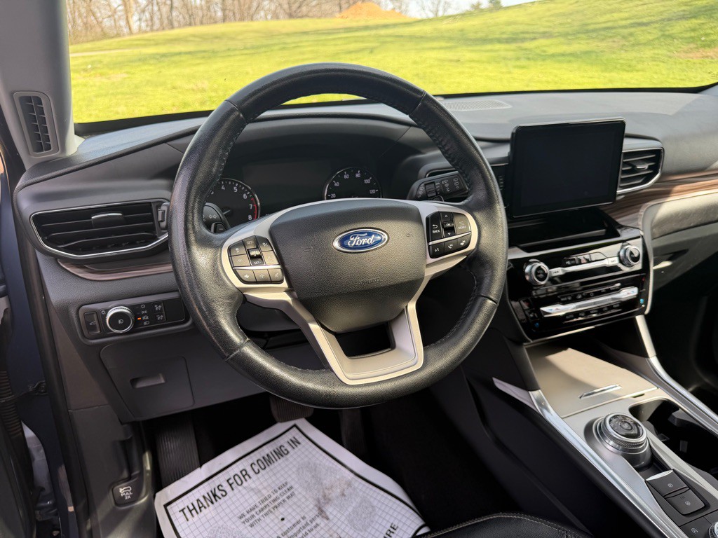 2021 Ford Explorer Image 17