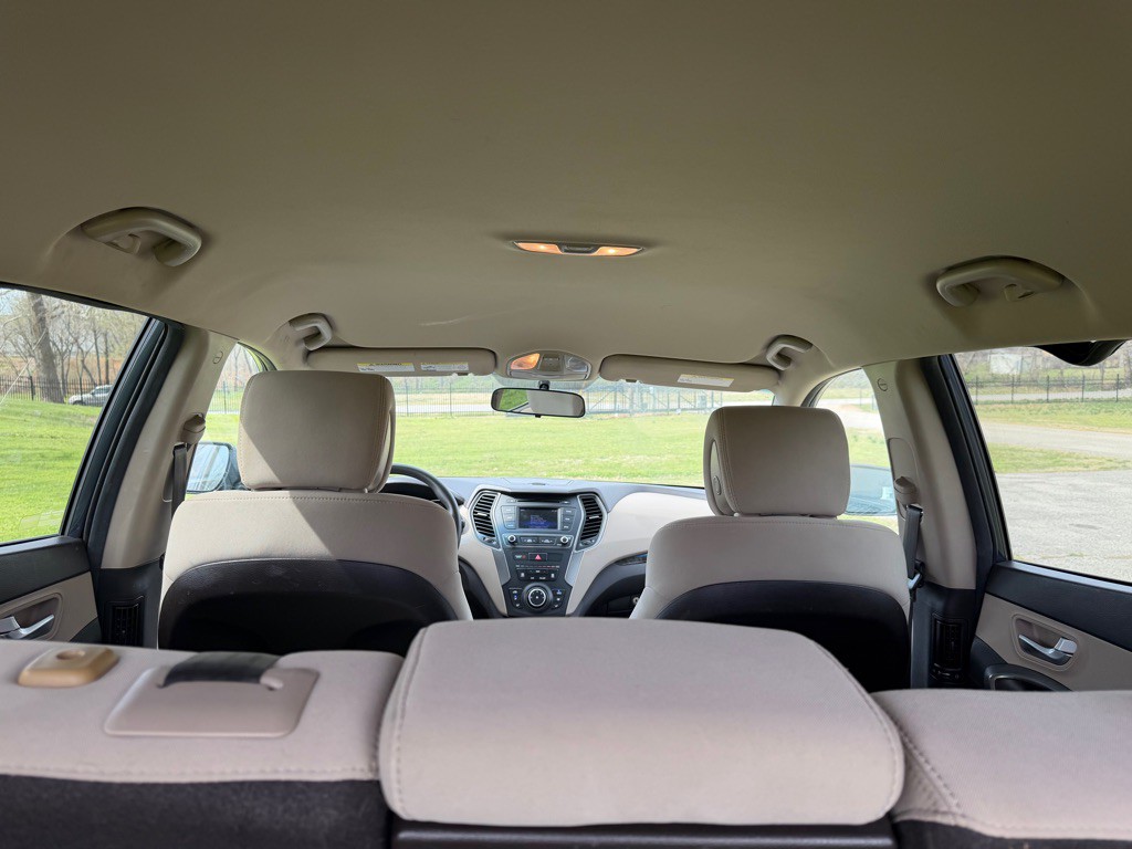 2017 Hyundai Santa Fe Sport Image 9