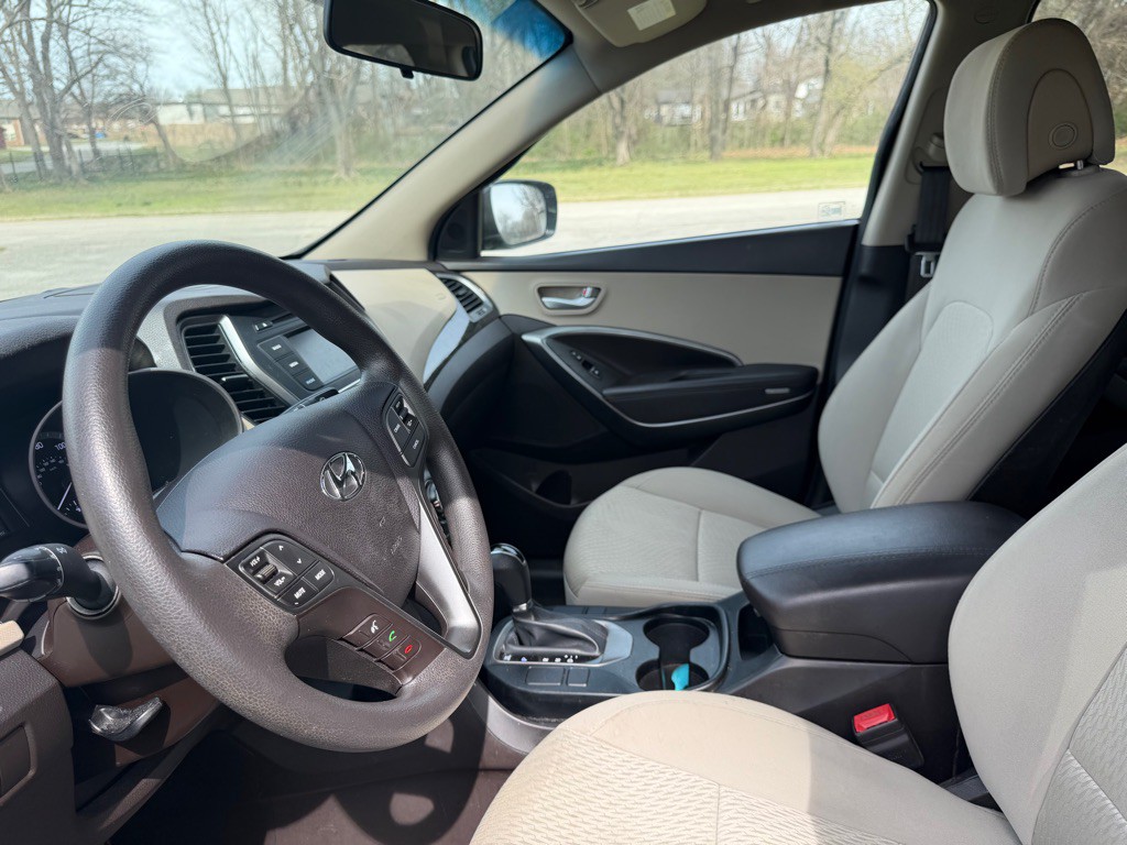 2017 Hyundai Santa Fe Sport Image 12