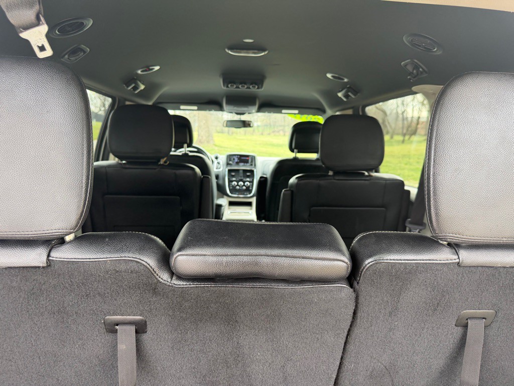 2017 Dodge Grand Caravan Image 10