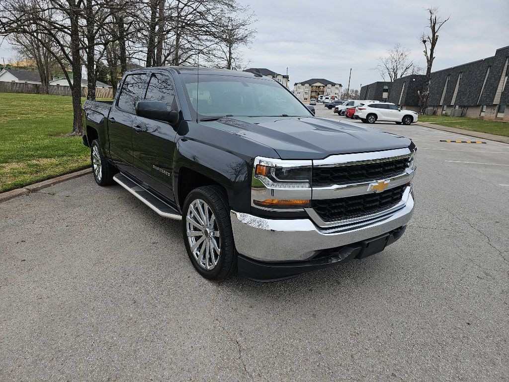 2018 Chevrolet Silverado 1500 Image 1