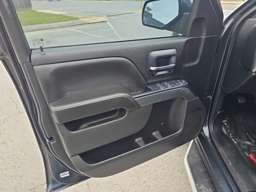 2018 Chevrolet Silverado 1500 Image 11