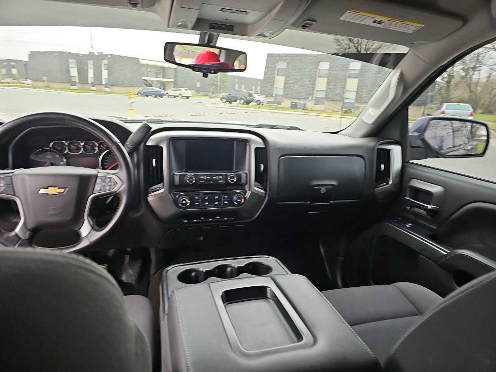 2018 Chevrolet Silverado 1500 Image 12