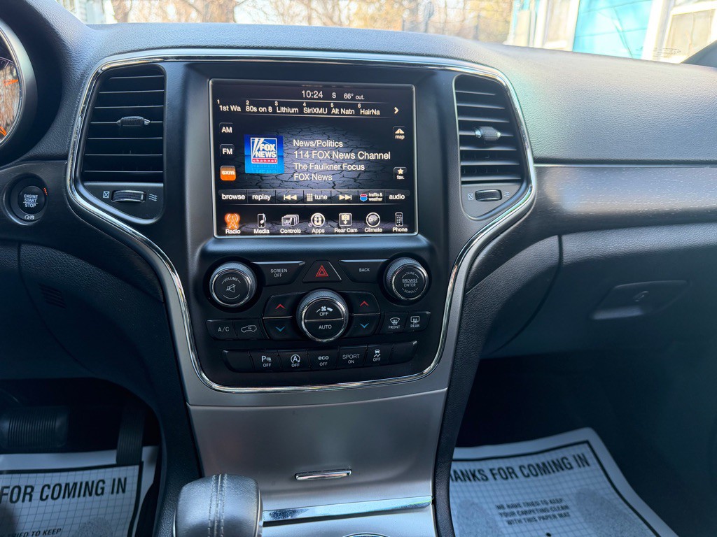 2017 Jeep Grand Cherokee Image 9