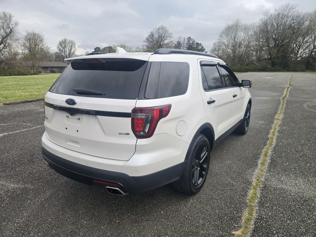 2017 Ford Explorer Image 14