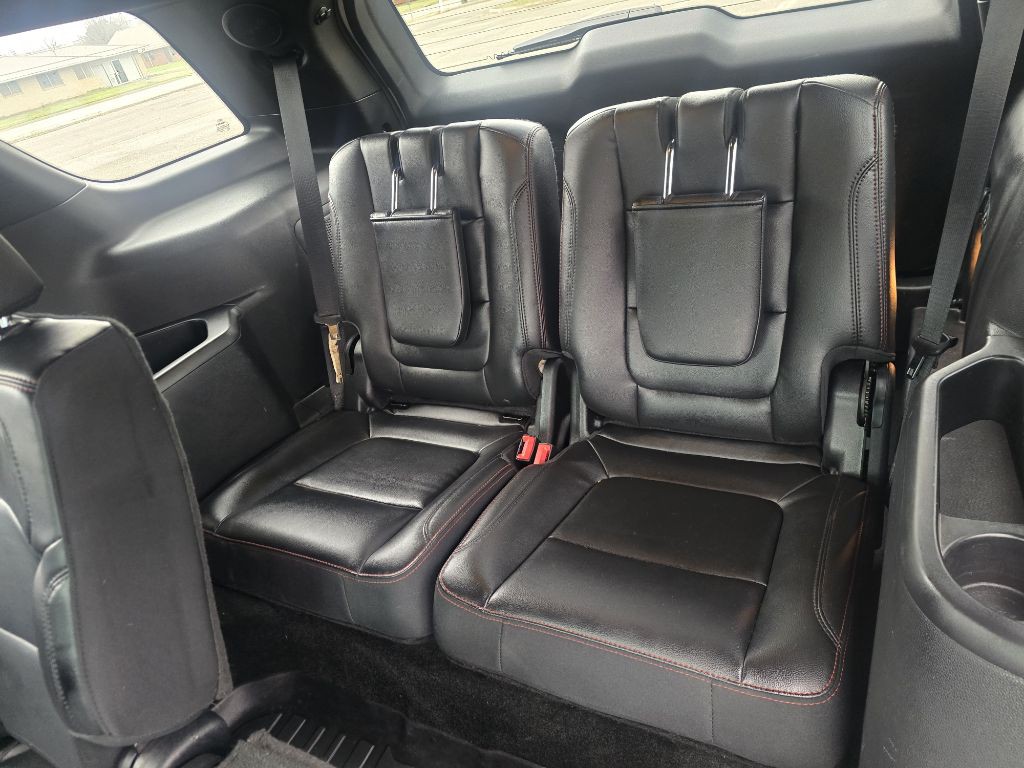 2017 Ford Explorer Image 5