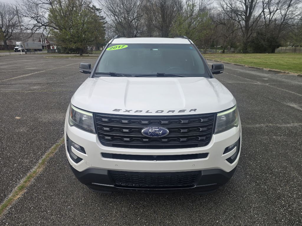 2017 Ford Explorer Image 12
