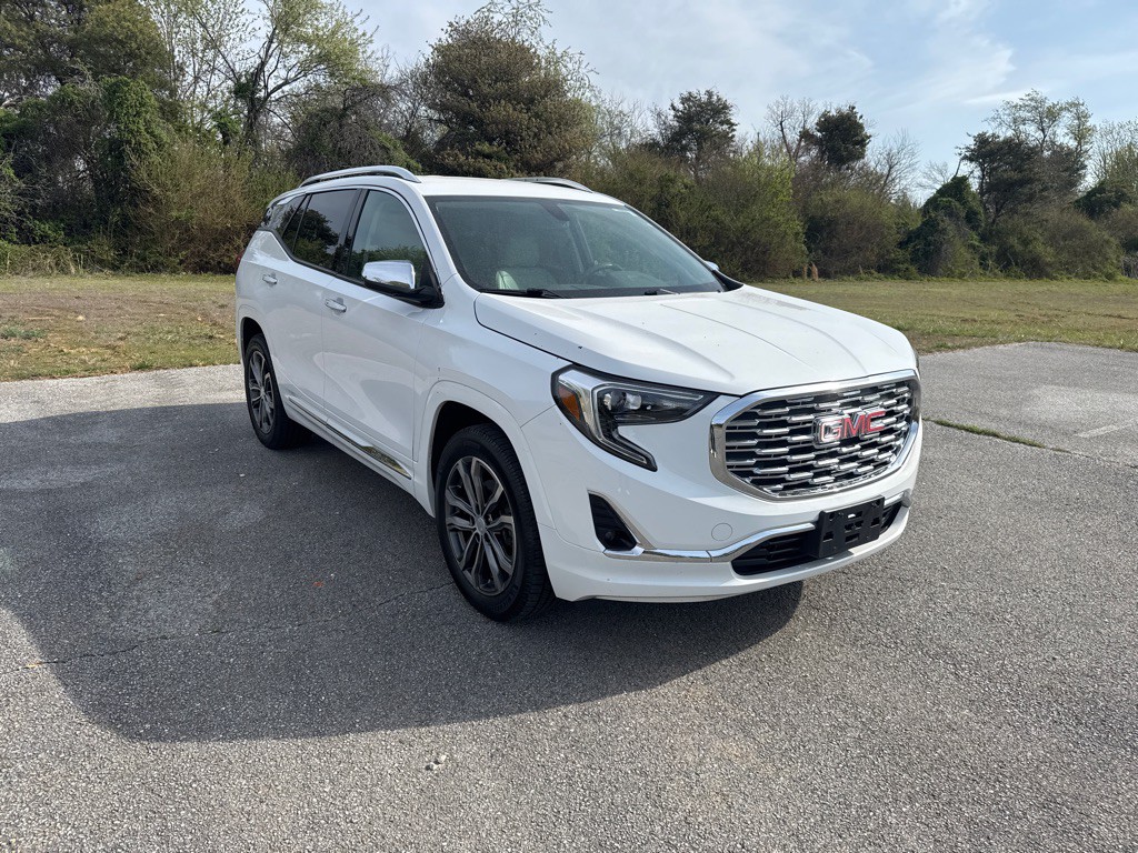 2018 GMC Terrain Image 3