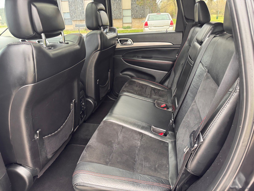 2013 Jeep Grand Cherokee Image 10