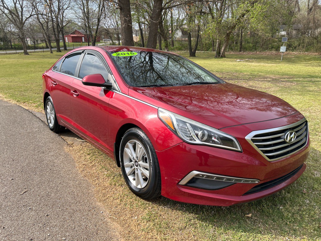 2015 Hyundai Sonata Image 4