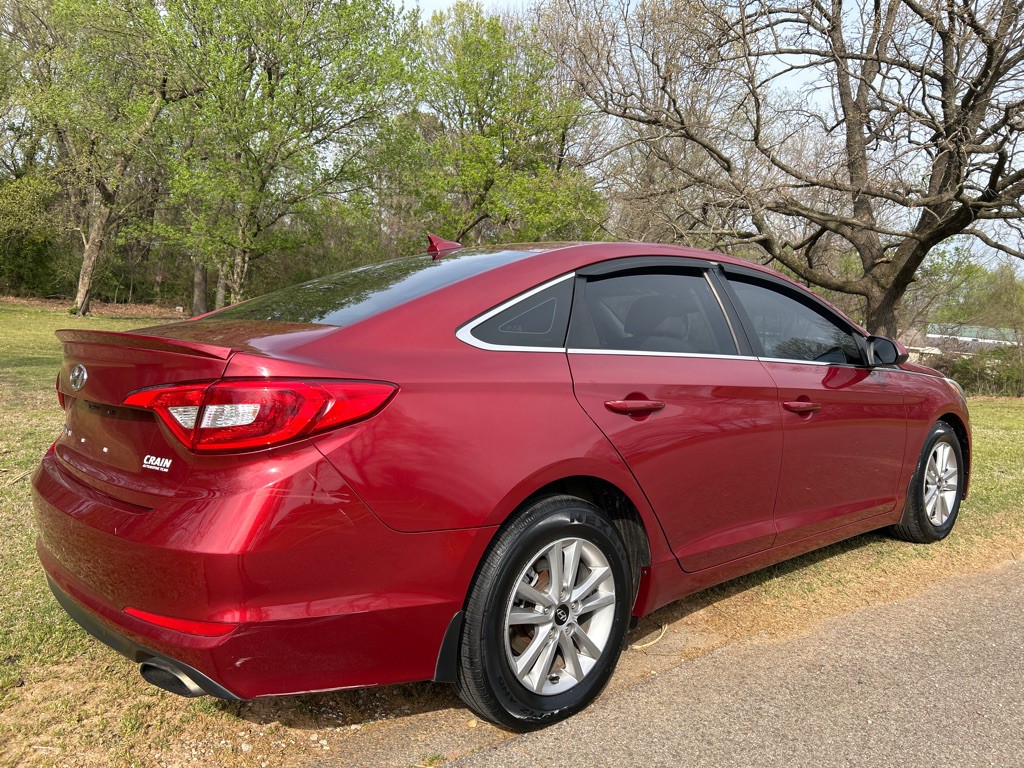 2015 Hyundai Sonata Image 6