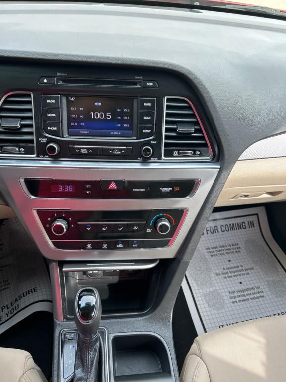 2015 Hyundai Sonata Image 11