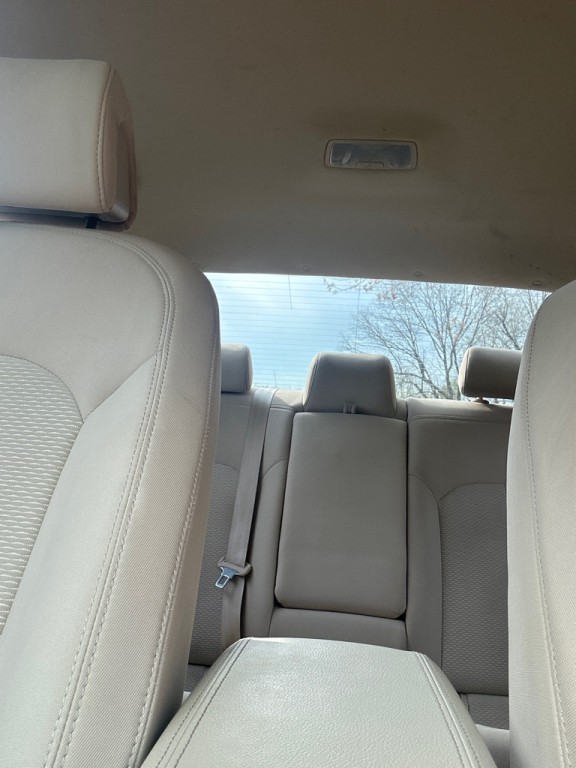 2015 Hyundai Sonata Image 12