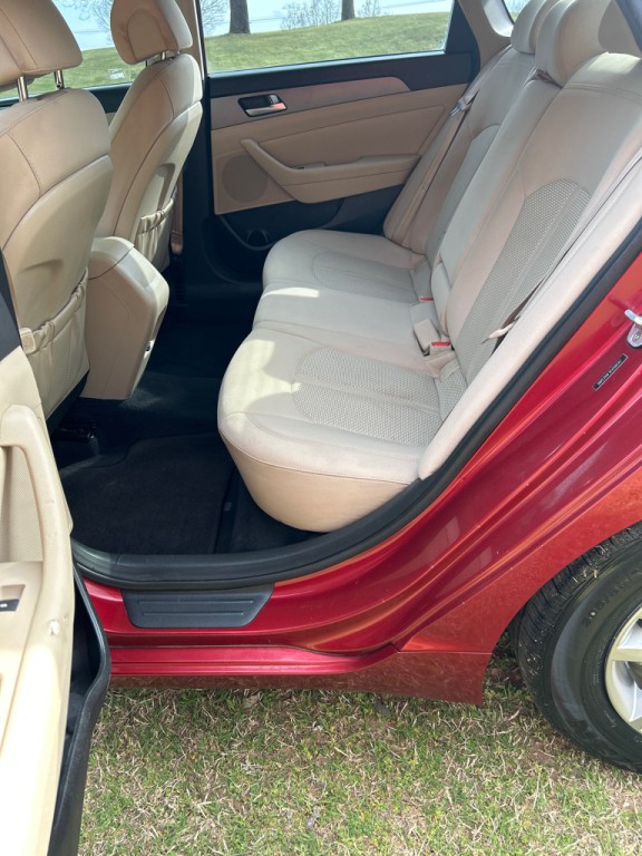 2015 Hyundai Sonata Image 13