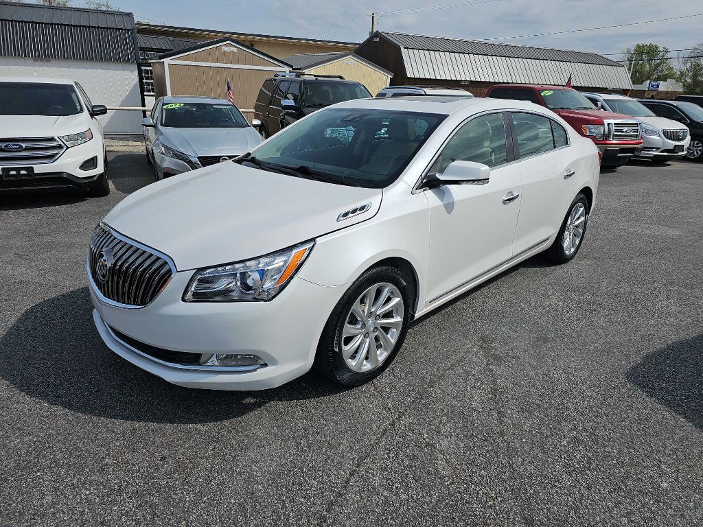 2015 Buick Lacrosse Image 4