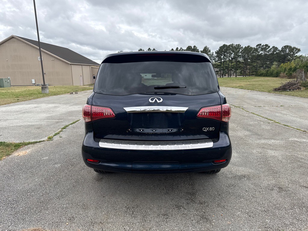 2016 INFINITI QX80 Image 6