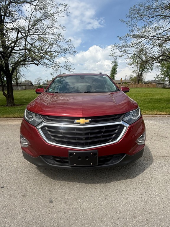 2018 Chevrolet Equinox Image 2