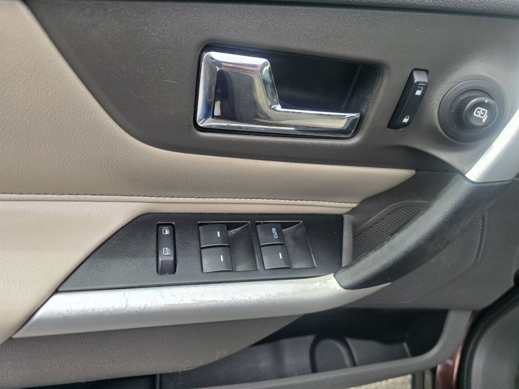 2012 Ford Edge Image 10