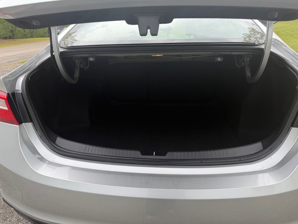2018 Chevrolet Malibu Image 9