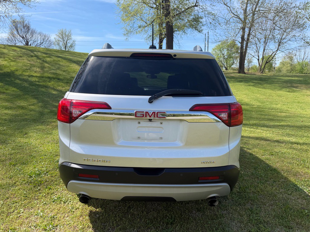 2019 GMC Acadia Image 7
