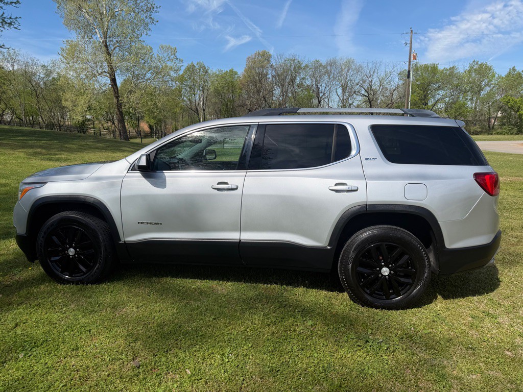 2019 GMC Acadia Image 9