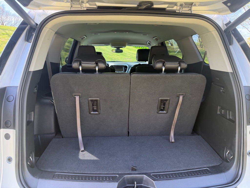 2019 GMC Acadia Image 11