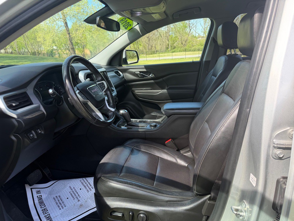 2019 GMC Acadia Image 19