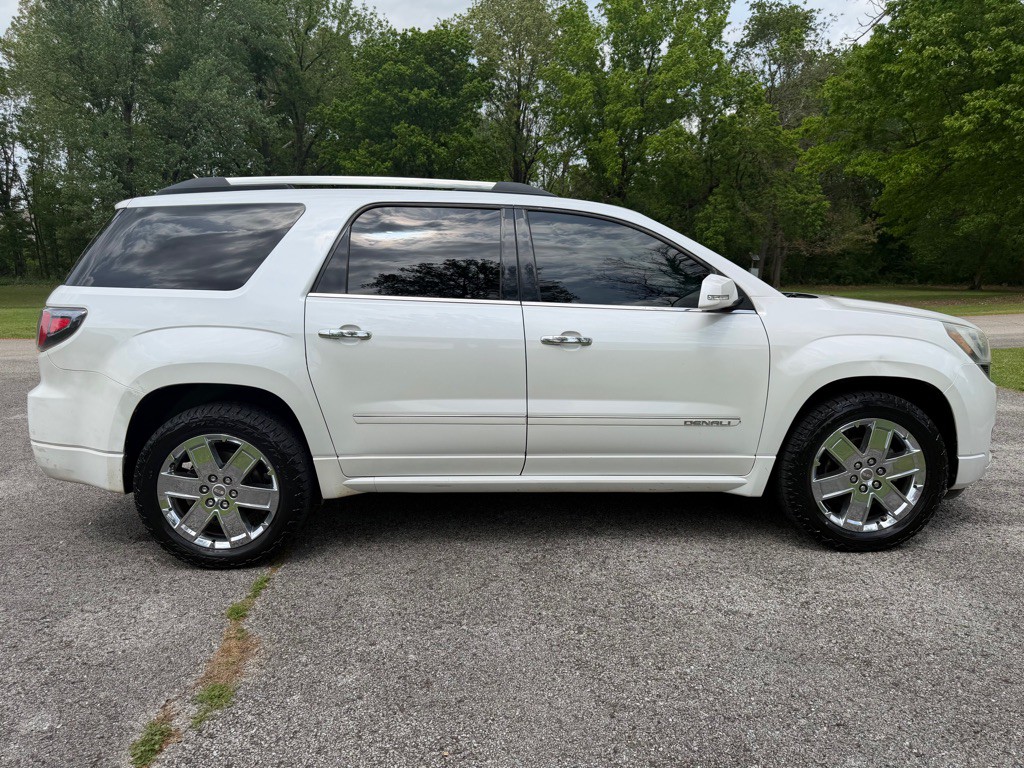2016 GMC Acadia Image 6