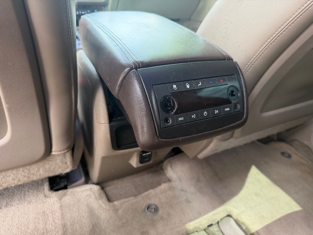 2016 GMC Acadia Image 15