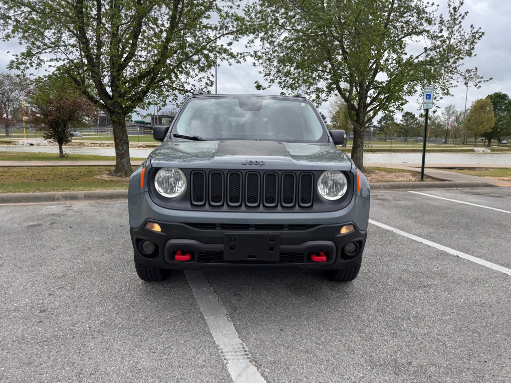 2015 Jeep Renegade Image 2